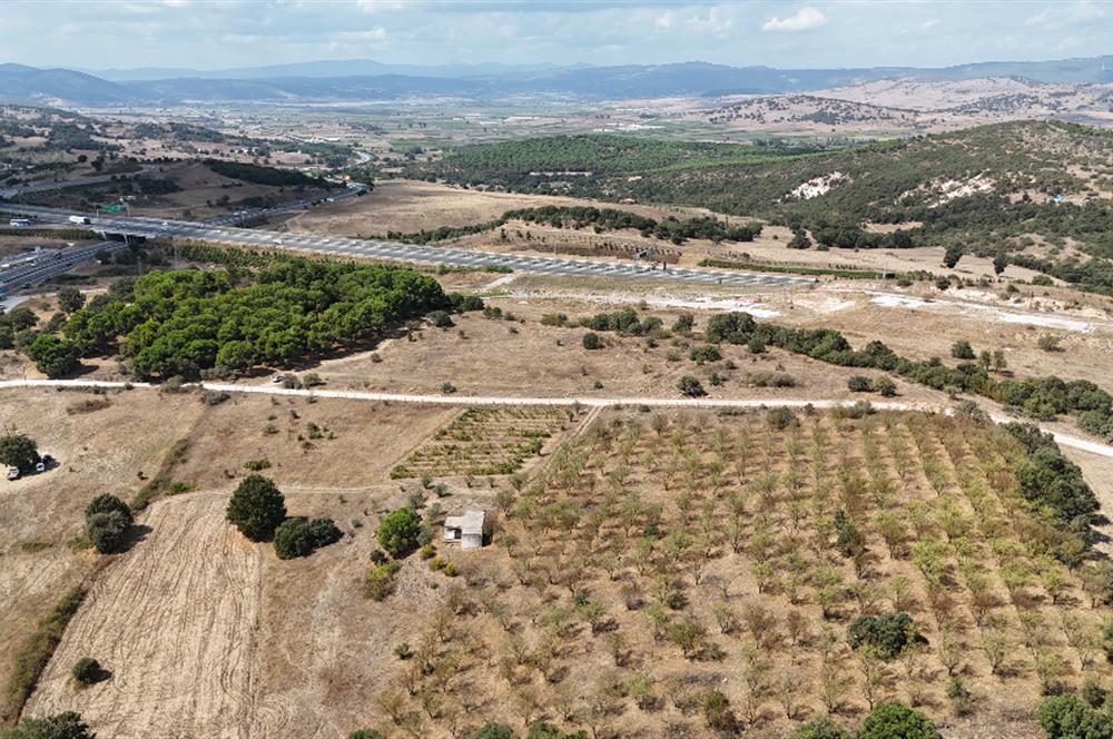 C21 BAL'DAN BALIKESİR-EDREMİT ANAYOLA CEPHE SATILIK ARSA