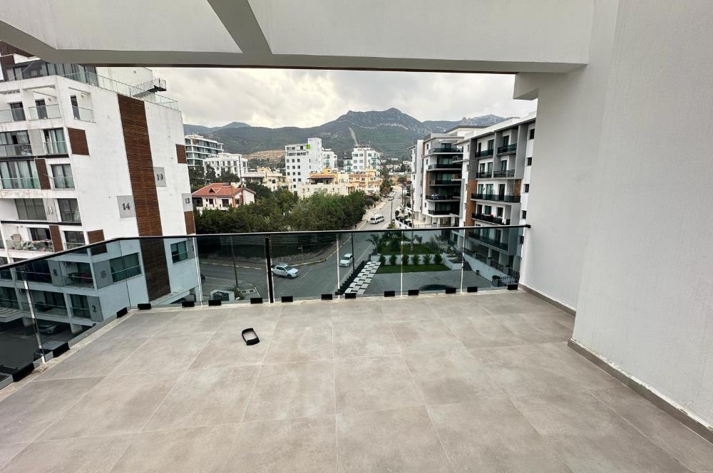 2+1 Satılık Penthouse 2+1 , Girne Merkez ,Avangart sıtesınde ,Kuzey Kıbrıs