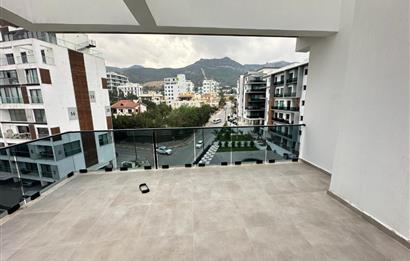 2+1 Satılık Penthouse 2+1 , Girne Merkez ,Avangart sıtesınde ,Kuzey Kıbrıs