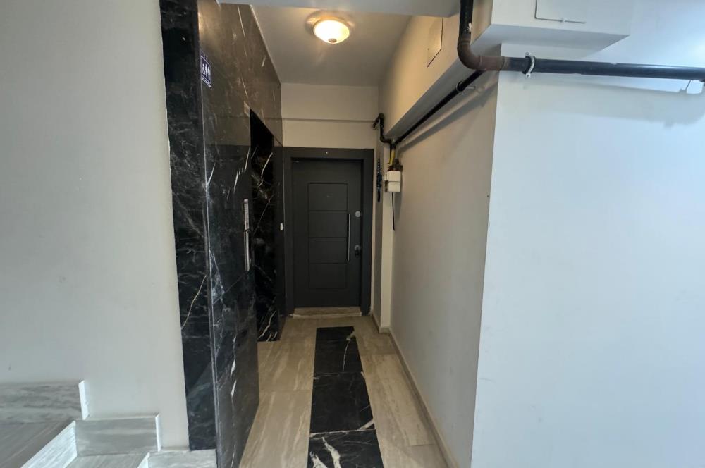 Gaziemir Ulka Beyaz Sitesi Satılık 3+1 Daire