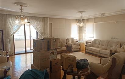 ALPASLAN MAHALLESİNDE 4+1 SATILIK DAİRE CENTURY21 ZİRVE'DEN