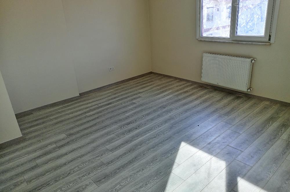 Sarıgazi merkezde kiralık 2+1 daire 