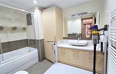 Mavişehir'de Satılık Deniz Manzaralı 177m2 3+1 Daire