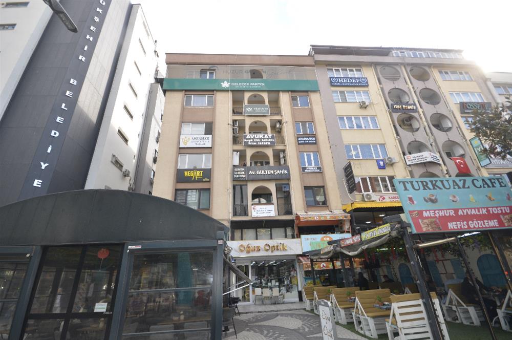 CENTURY21 BAL'DAN ESKİ KUYUMCULAR MAH ÖZMERKEZ YANI 3+1 KİRALIK OFİS