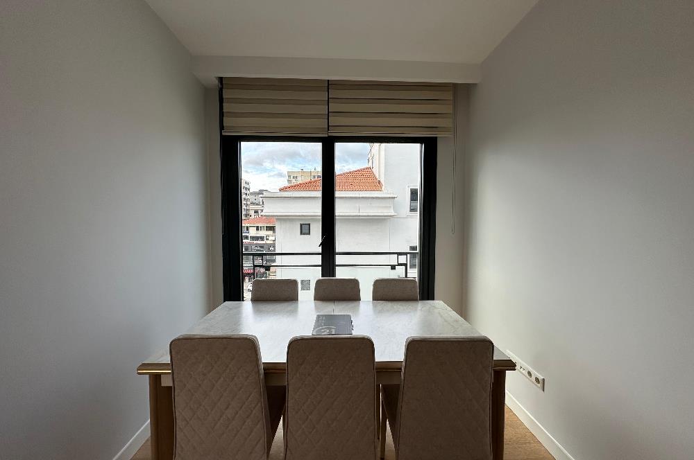 BAĞDAT CADDESİNE 2. BİNA CADDEBOSTAN`DA SATILIK 3+1 LÜX DAİRE