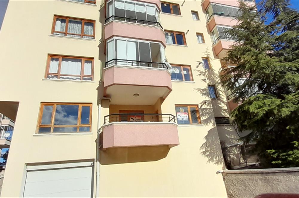 AKPINAR'DA CADDE ÜZERİNDE MANZARALI 2+1 KİRALIK DAİRE