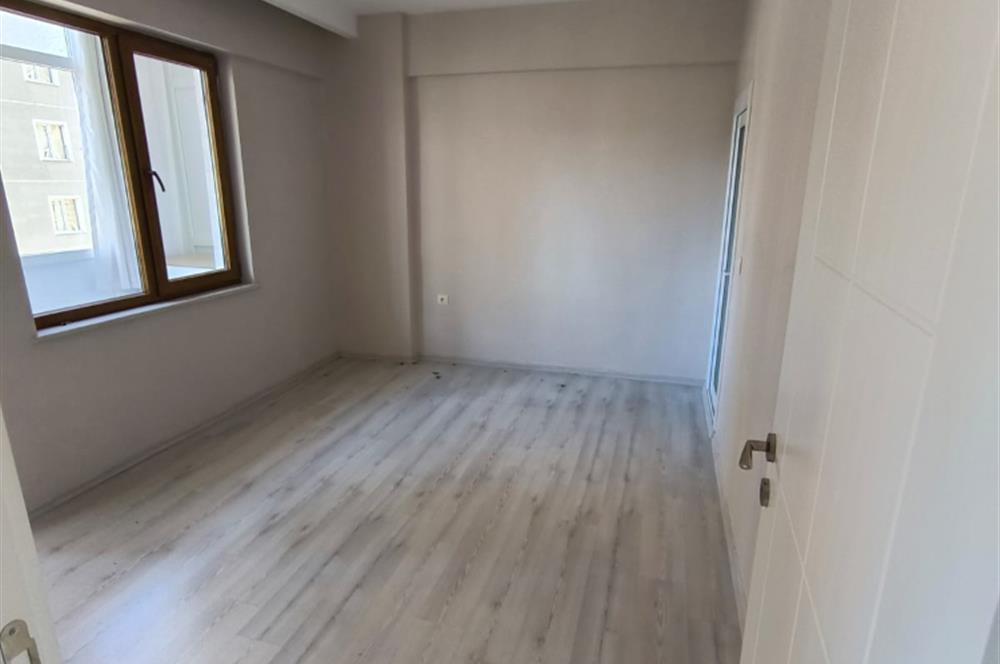 MELİKGAZİ SAKARYA MAH. 4. KAT 3+1 SATILIK DAİRE