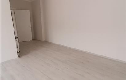 TOPÇULAR MAHALLESİ 4 YILLIK 3+1 DUBLEX SIFIR DAİRE