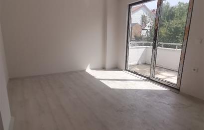 TOPÇULAR MAHALLESİ 4 YILLIK 3+1 DUBLEX SIFIR DAİRE