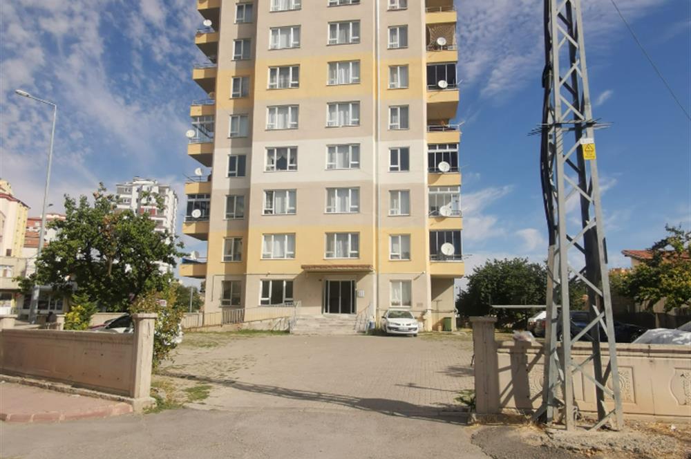 YEŞİLMAHALLE'DE 3+1 SATILIK DAİRE CENTURY21 ZİRVE'DEN