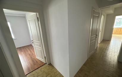 ÜSKÜDAR BARBAROS MAHALLESİ KÖŞK SİTESİNDE KİRALIK 2+1DAİRE