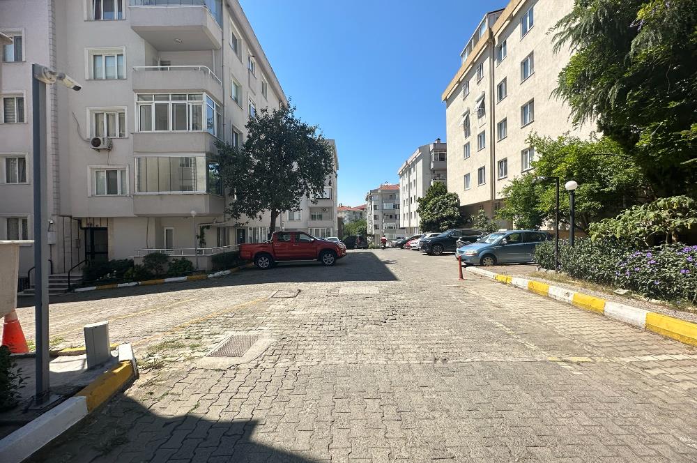 ÜSKÜDAR BARBAROS MAHALLESİ KÖŞK SİTESİNDE KİRALIK 2+1DAİRE