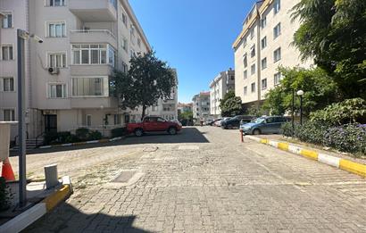 ÜSKÜDAR BARBAROS MAHALLESİ KÖŞK SİTESİNDE KİRALIK 2+1DAİRE