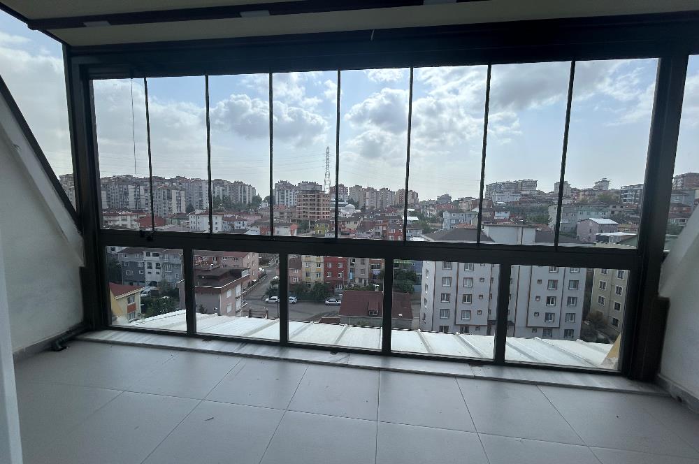 ONUR LİFE 180 SİTESİNDE KEYİFLİ TERASLI 2+1 SATILIK DAİRE