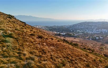 Bodrum Akyarlar'da Satılık Deniz Manzaralı Arsa