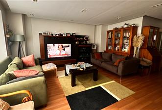 Sıracevizler Caddesi 4+1 Satılık Daire