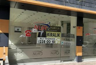 CENTURY 21 BAL DAN 100 M2 GENİŞ ÇİFT CEPHELİ KÖŞE DÜKKAN 