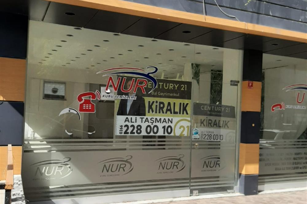 CENTURY 21 BAL DAN 100 M2 GENİŞ ÇİFT CEPHELİ KÖŞE DÜKKAN 