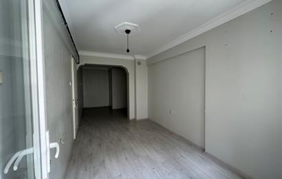 Karşıyaka Ordu Caddesi'nde Satılık Dublex 3+1 Daire 