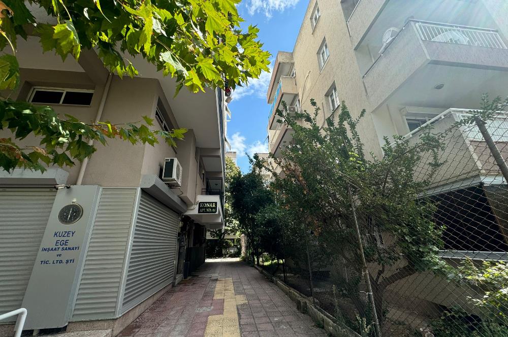 Karşıyaka Ordu Caddesi'nde Satılık Dublex 3+1 Daire 