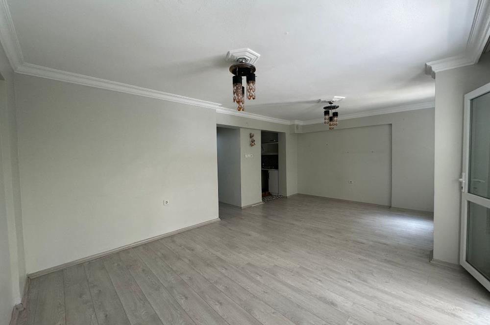 Karşıyaka Ordu Caddesi'nde Satılık Dublex 3+1 Daire 