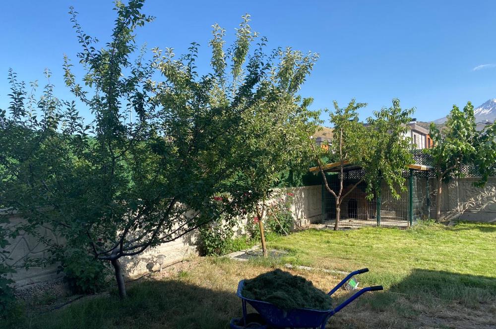 Kiralık Villa Century 21 Zirve den