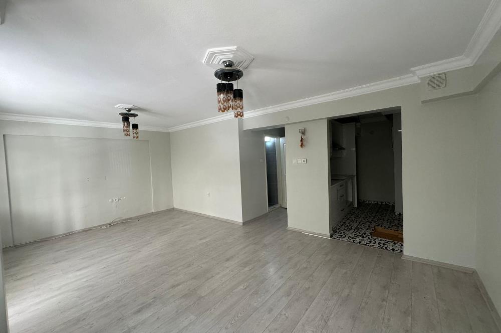 Karşıyaka Ordu Caddesi'nde Satılık Dublex 3+1 Daire 