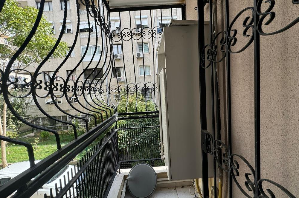 Karşıyaka Ordu Caddesi'nde Satılık Dublex 3+1 Daire 