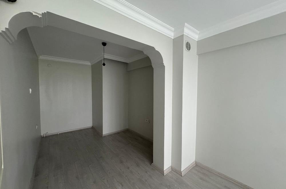 Karşıyaka Ordu Caddesi'nde Satılık Dublex 3+1 Daire 