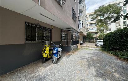 Karşıyaka Ordu Caddesi'nde Satılık Dublex 3+1 Daire 