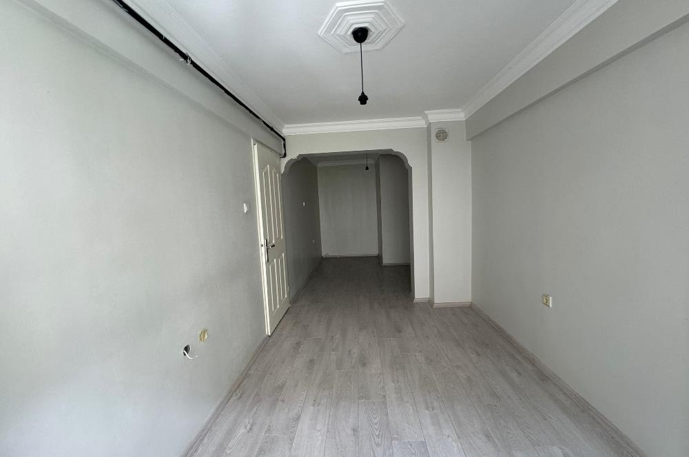 Karşıyaka Ordu Caddesi'nde Satılık Dublex 3+1 Daire 