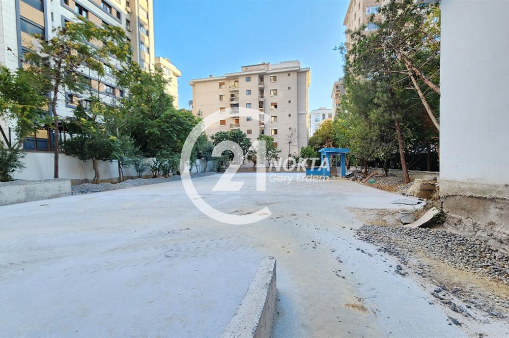 ŞENESENEVLERDE CENTRAL HOSPİTALE YAKIN SIFIR DENİZ MANZARALI 2+1 70 m2