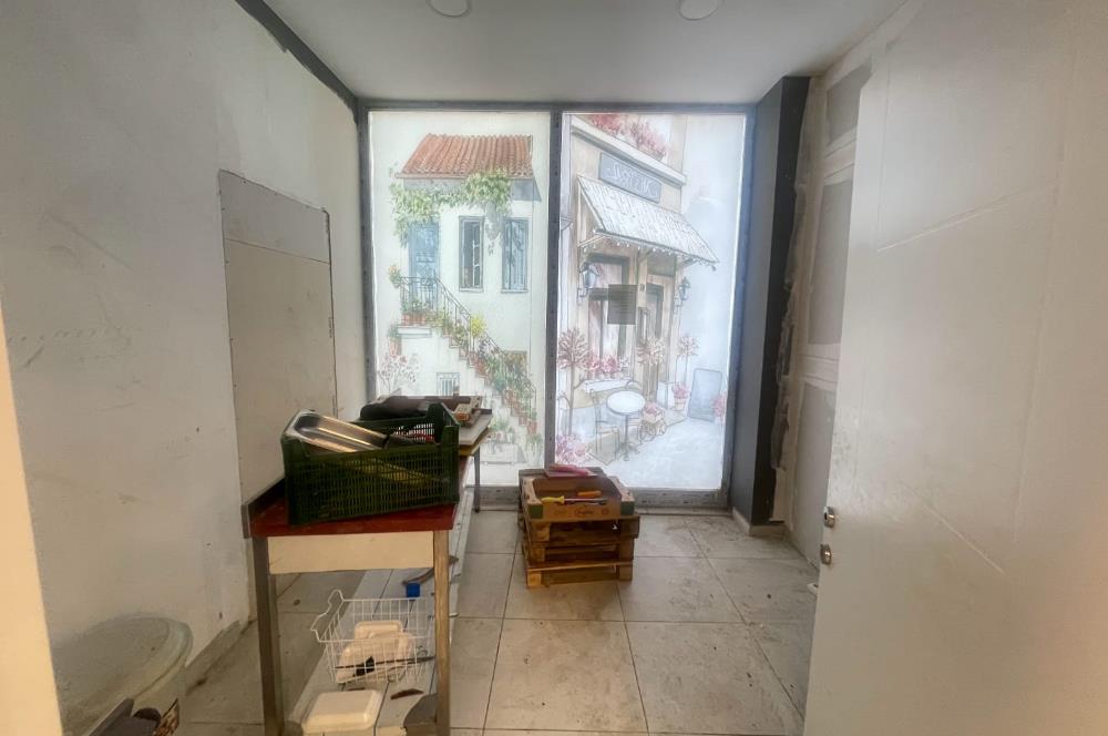 GÜLLÜBAĞLAR TANDOĞAN CADDESİNDE CADDE CEPHELİ 322 M2 DÜKKAN