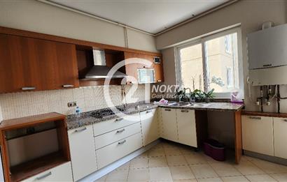 ATAŞEHİR MERİT LİFE GÖL KONAKLARINDA 3+1 180 m2 BOŞ DAİRE