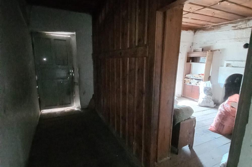 C.21 LOCA DURSUNBEY KARAMANLAR MAH.SATILIK 820M2 MÜKEMMEL TAŞ EV