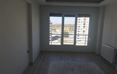 ZÜMRÜT MAHALLESİNDE 4+0 SATILIK DAİRE CENTURY21 ZİRVE'DEN