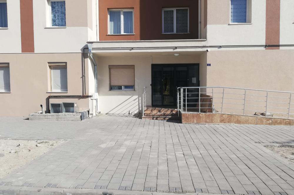 ZÜMRÜT MAHALLESİNDE 4+0 SATILIK DAİRE CENTURY21 ZİRVE'DEN