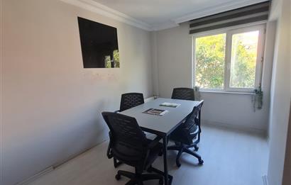 BAĞDAT CADDESİNDE OFİS BÜRO