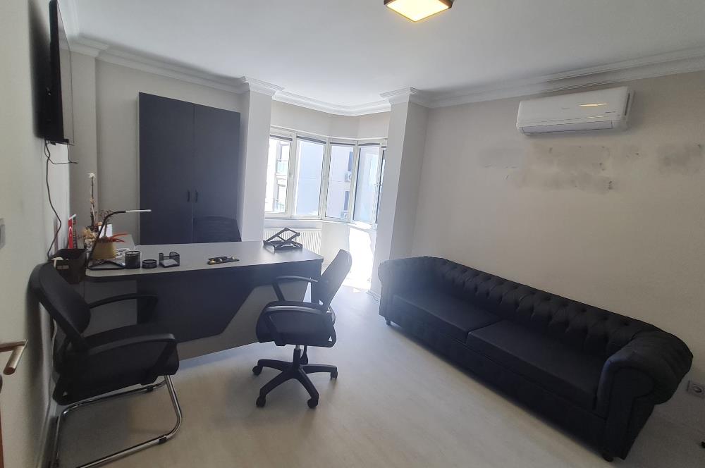 BAĞDAT CADDESİNDE OFİS BÜRO