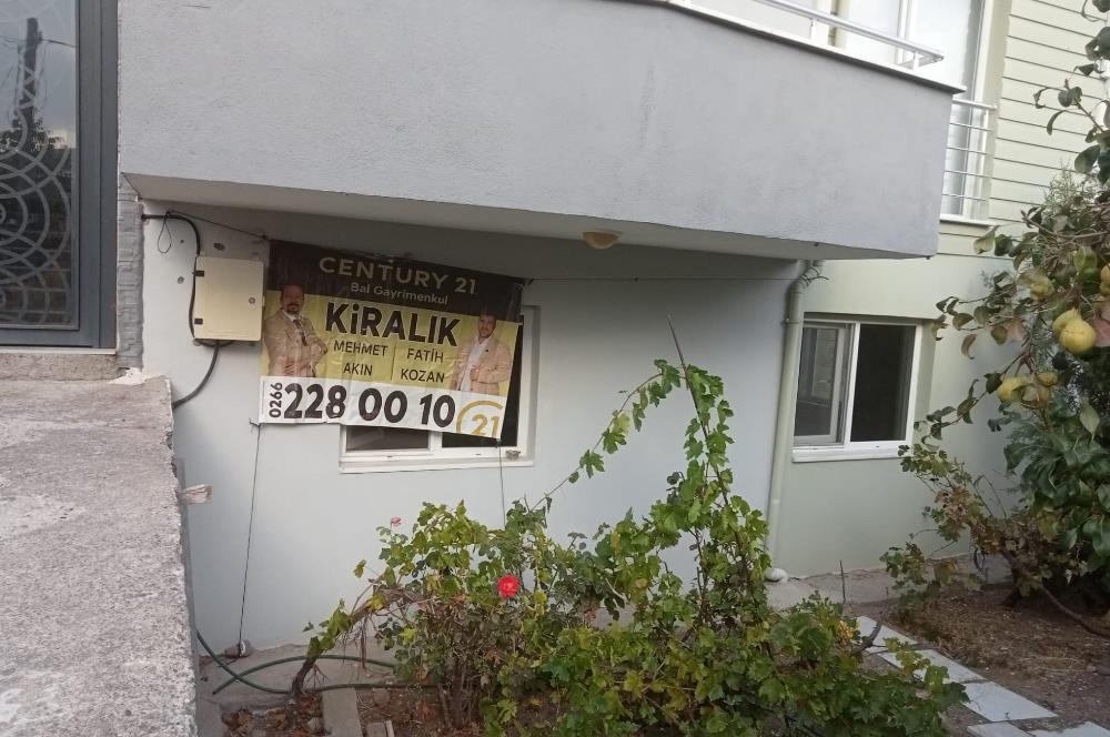 CENTURY 21 BAL'DAN   SEFAKÖY 3+1  KİRALIK DAİRE