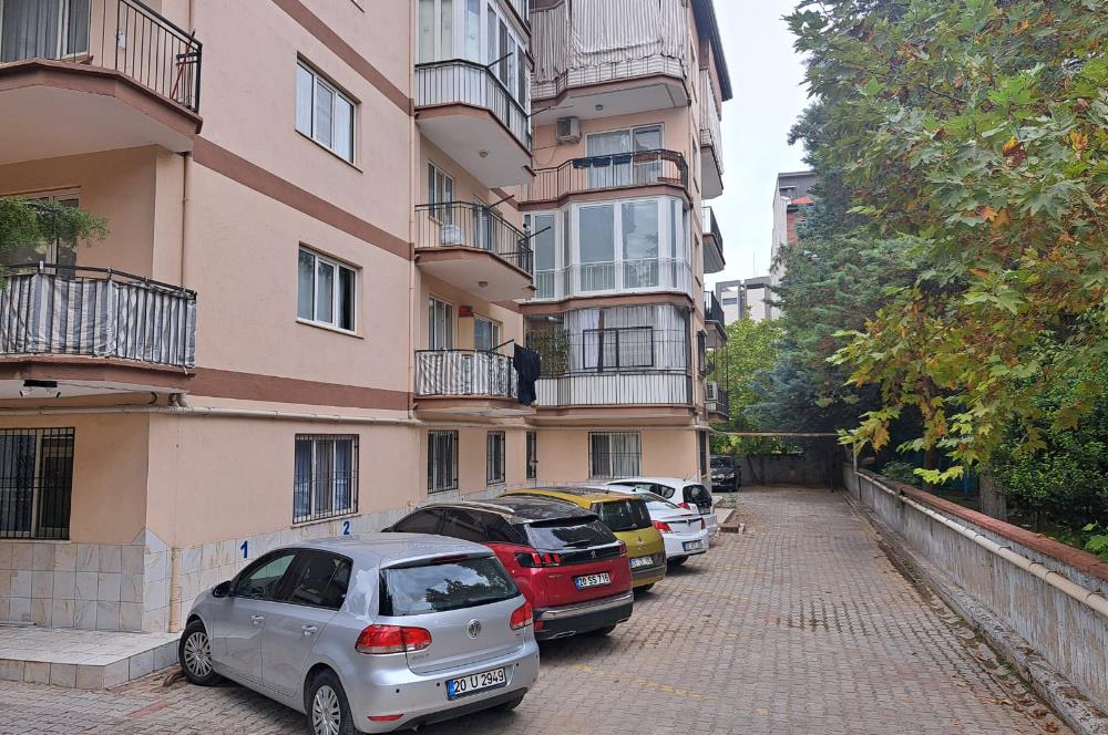 KINIKLI'DA 3+1 SATILIK DAİRE