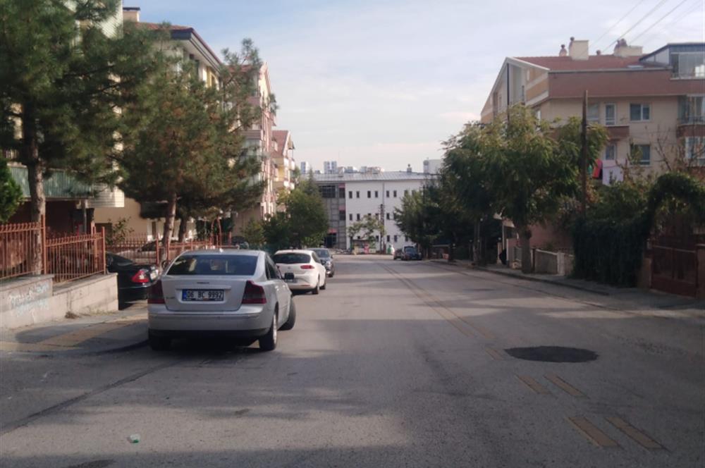 KEÇİÖREN UYANIŞ MAH.AYAZAĞA CADDE YAKINI 2. KATLI + ARSALI EV