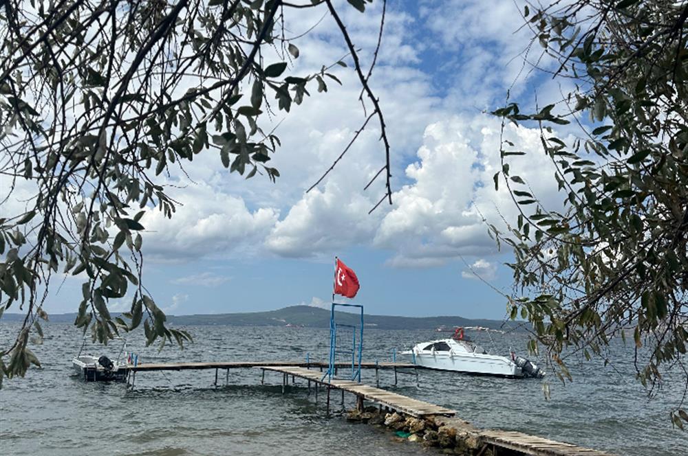 ÇANAKKALE MERKEZ YAPILDAK KÖYÜNDE SATILIK HİSSE