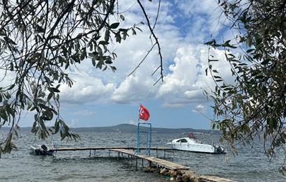 ÇANAKKALE MERKEZ YAPILDAK KÖYÜNDE SATILIK HİSSE