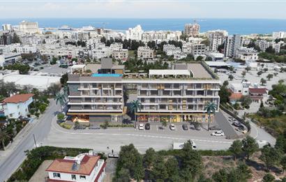 1+1 Satılık Havuzlu Lux Daire: Dağ ve Deniz Manzaralı,  Girne,Kuzey Kıbrıs