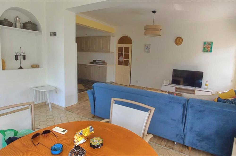 Bodrum Yalikavak,  Marina'ya yürüme mesafesinde yıllık kiralık esyalı 2+1 daire