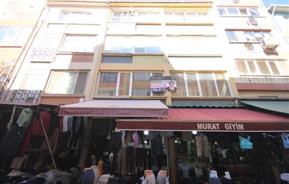 Saniye Erol'dan Kadıköy'ün Kalbinde 130 M2 3+1