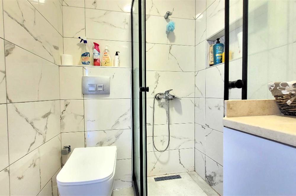 Türkbükü'nde Denize 70 metre Kiralık 1+1 Stüdyo Daire