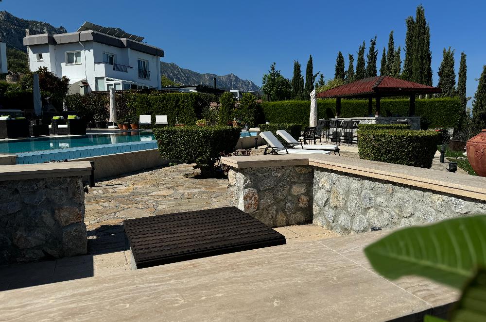 Luxury 4 Bed Private Villa in Upper Kyrenia 