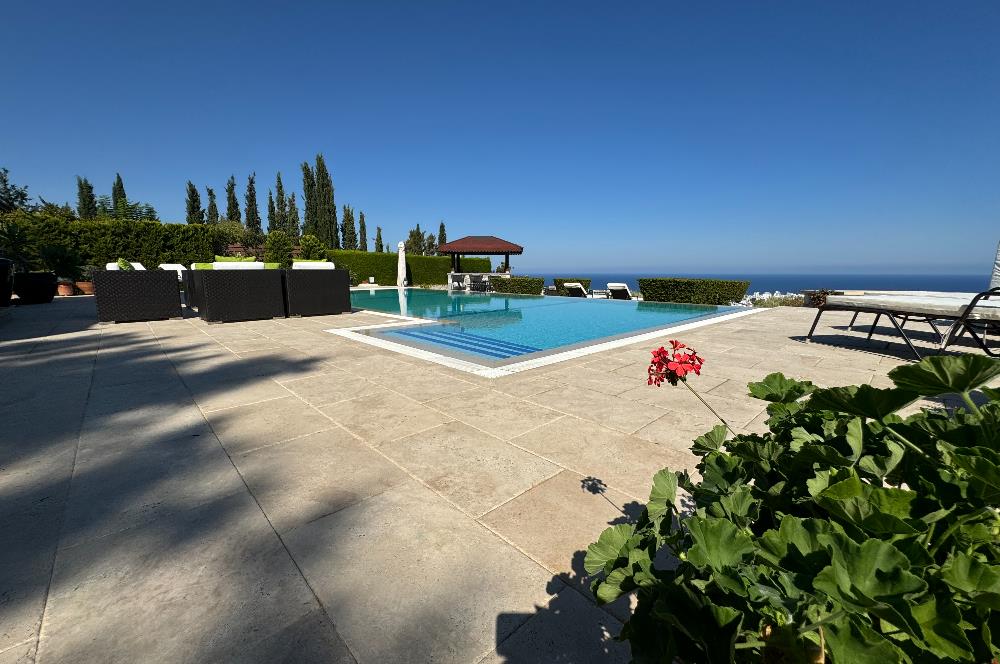 Luxury 4 Bed Private Villa in Upper Kyrenia 